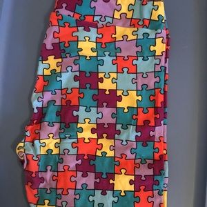 🦄 LuLaRoe Puzzle Piece leggings 🦄